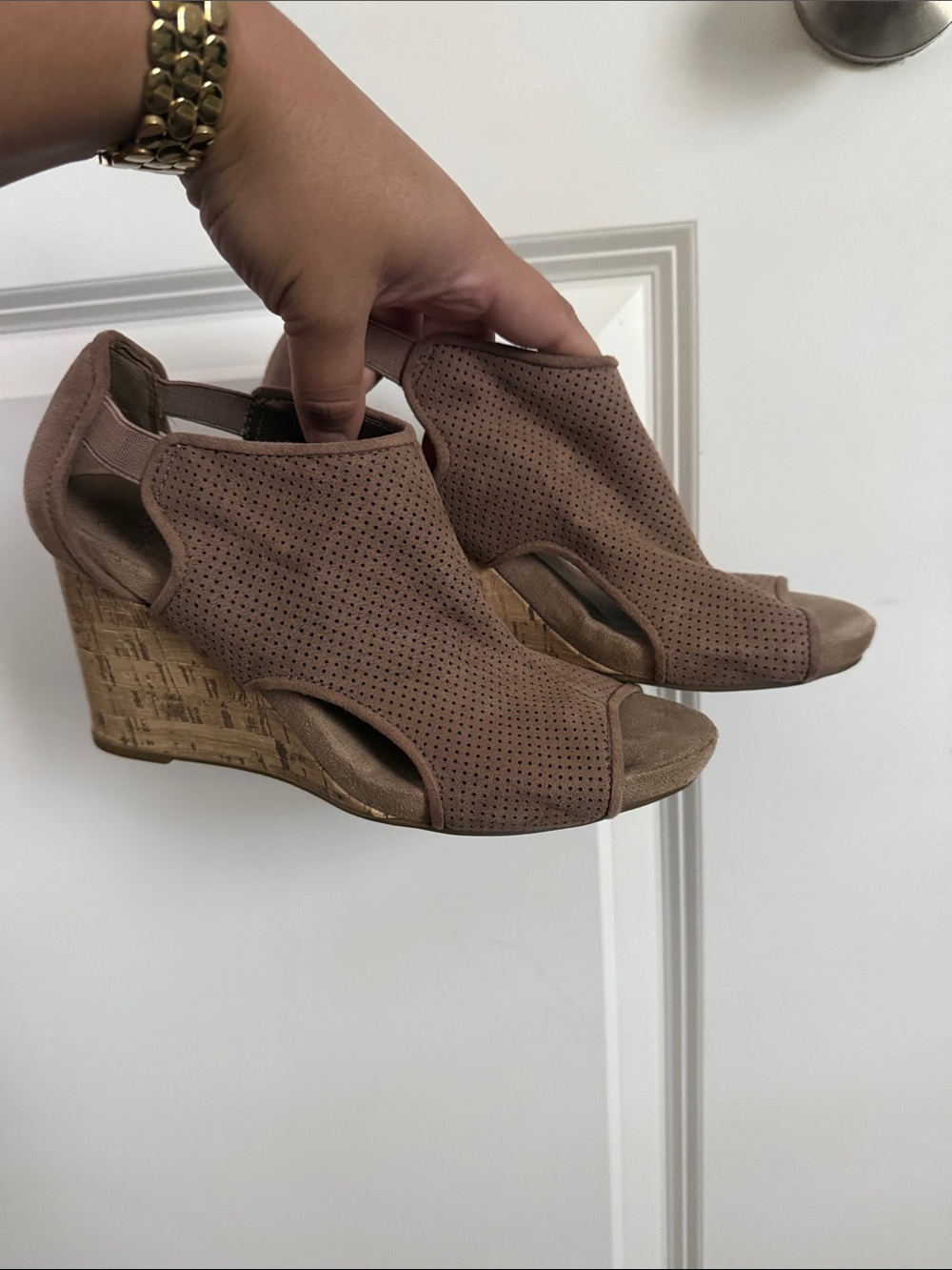 Life Stride Hinx Perforated Peep Toe Cork Wedge Sandal Size 6